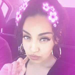 Meet your Posher, Anissa